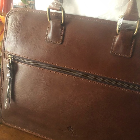 Brief case - Picture 2 of 2